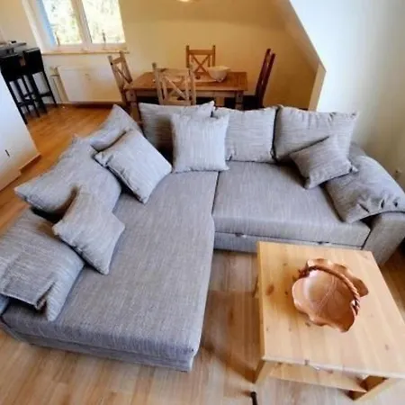 Im Landschaftsschutzgebiet, Mit Dachzimmer Und Terrasse Zum Mit Hauseigenem Bade-steg Appartement